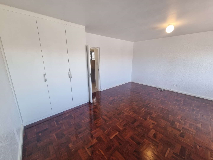 To Let 0 Bedroom Property for Rent in Sea Point Western Cape